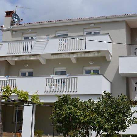 Apartments Pineta Franko Fažana Buitenkant foto